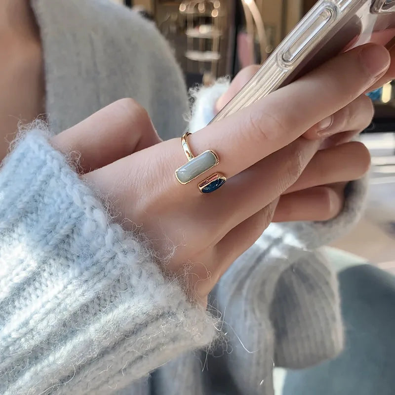 Retro Elegant Ring