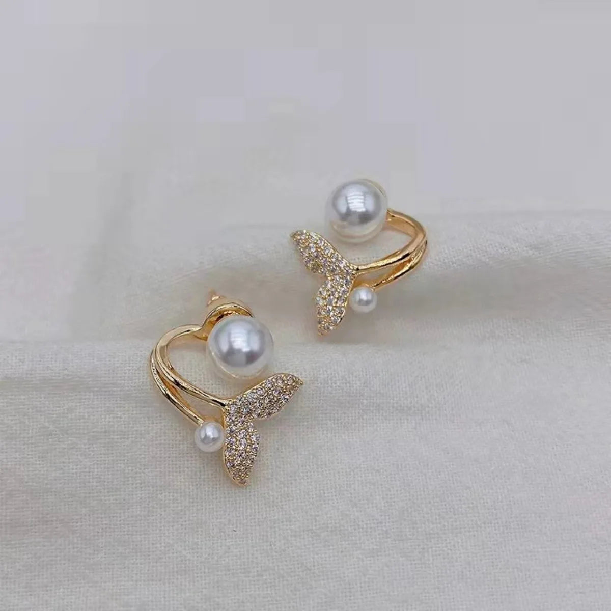 Dolphin STUDS