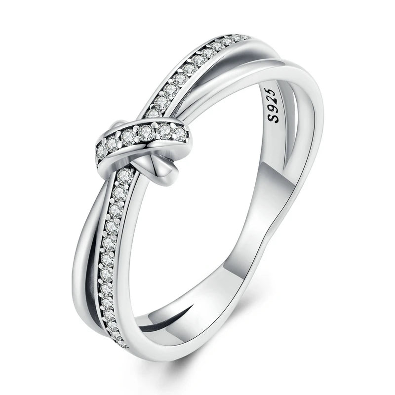 Infinity Love: Knutring Guld