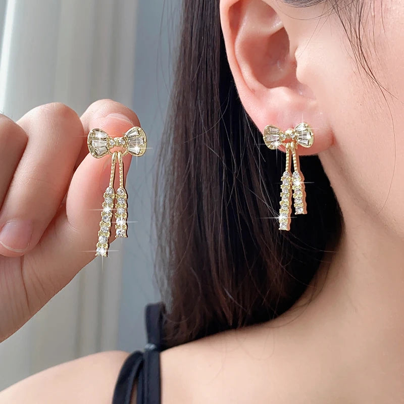 Örhängen med Rhinestones – Koreansk design