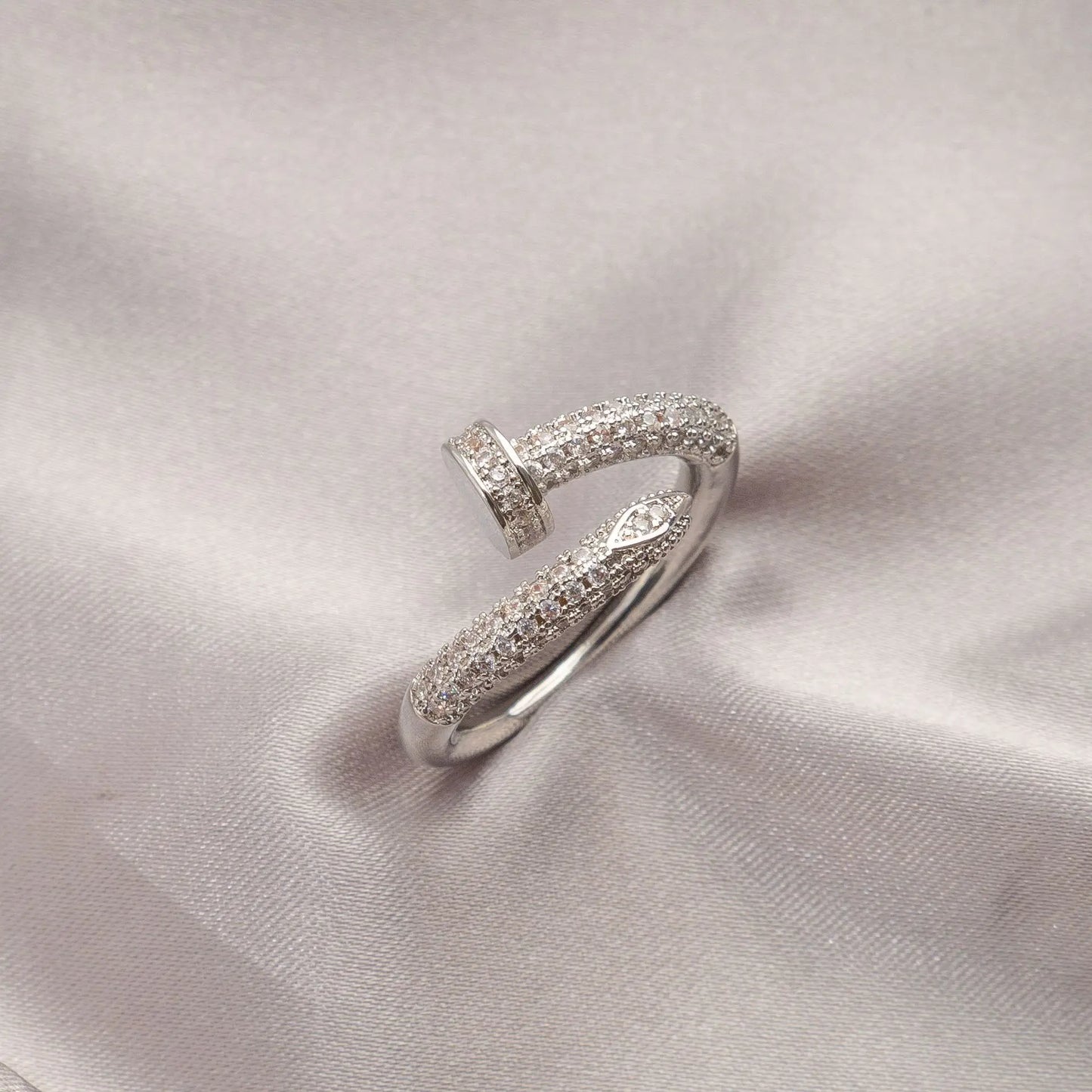 Modepil Cubic Zirconia Ring