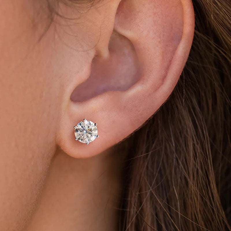 Moissanite Stud Örhängen – Diamanter i Sterling Silver Guldpläterade