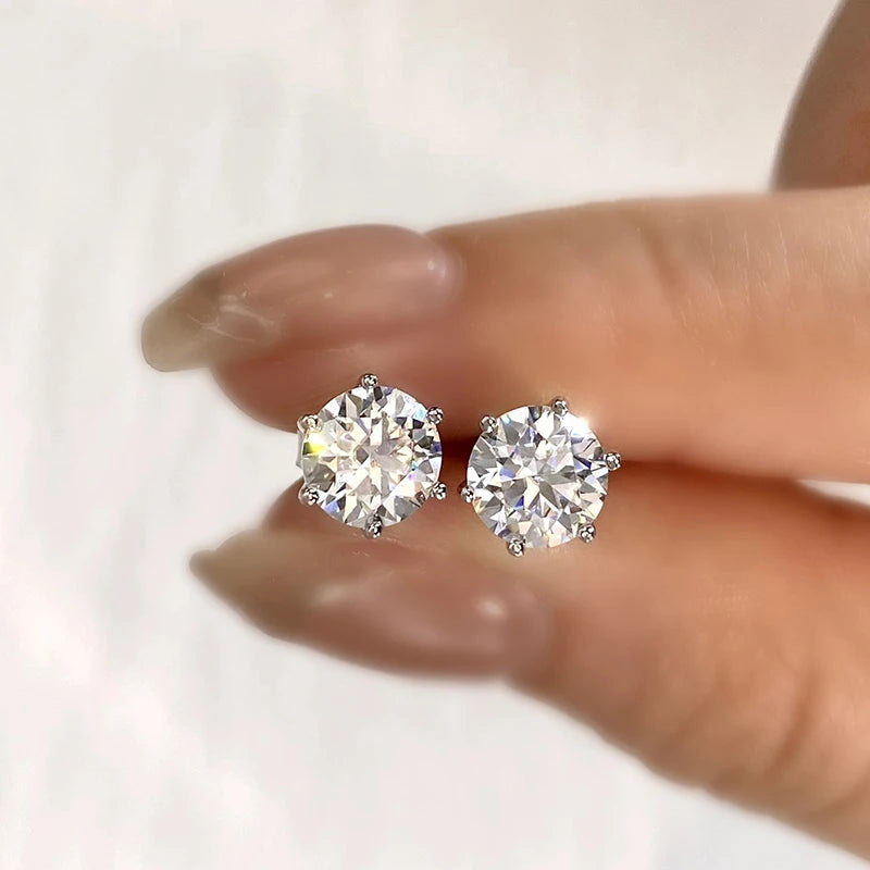 Moissanite Stud Örhängen – Diamanter i Sterling Silver Guldpläterade