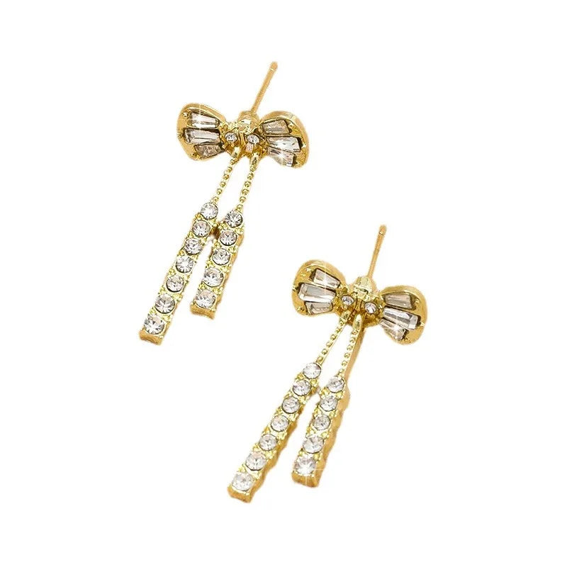 Örhängen med Rhinestones – Koreansk design