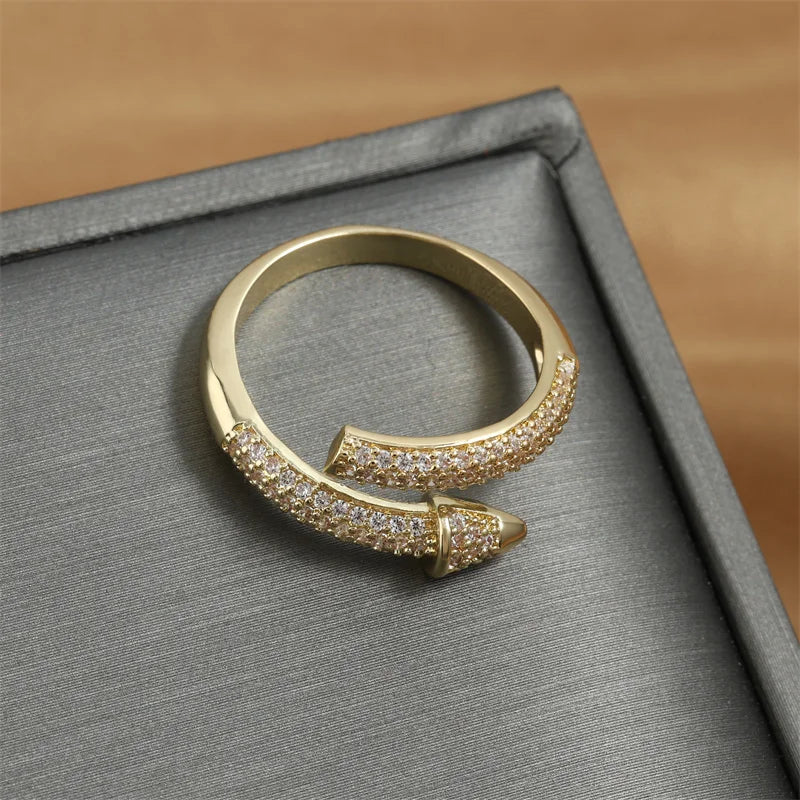 Modepil Cubic Zirconia Ring