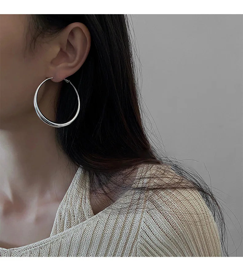 LARGE HOOP EARRINGS Silver