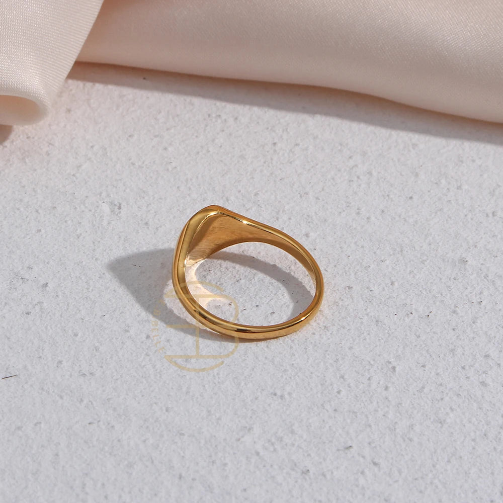 Handgraverad Ring med Gravyr av Vilda Blommor, Teblad, Lavendel eller Solros