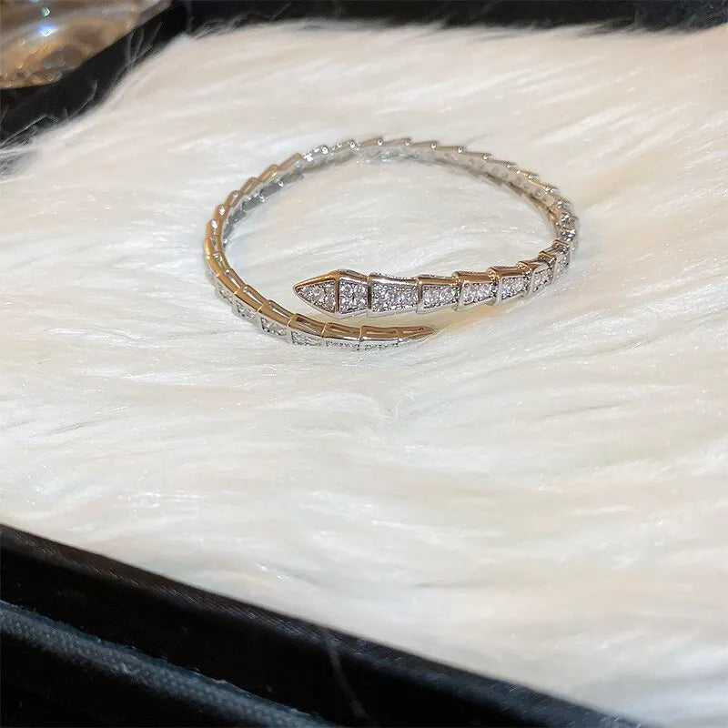 Snaketail Armband med Zirkon-stenar (Orm motiv)
